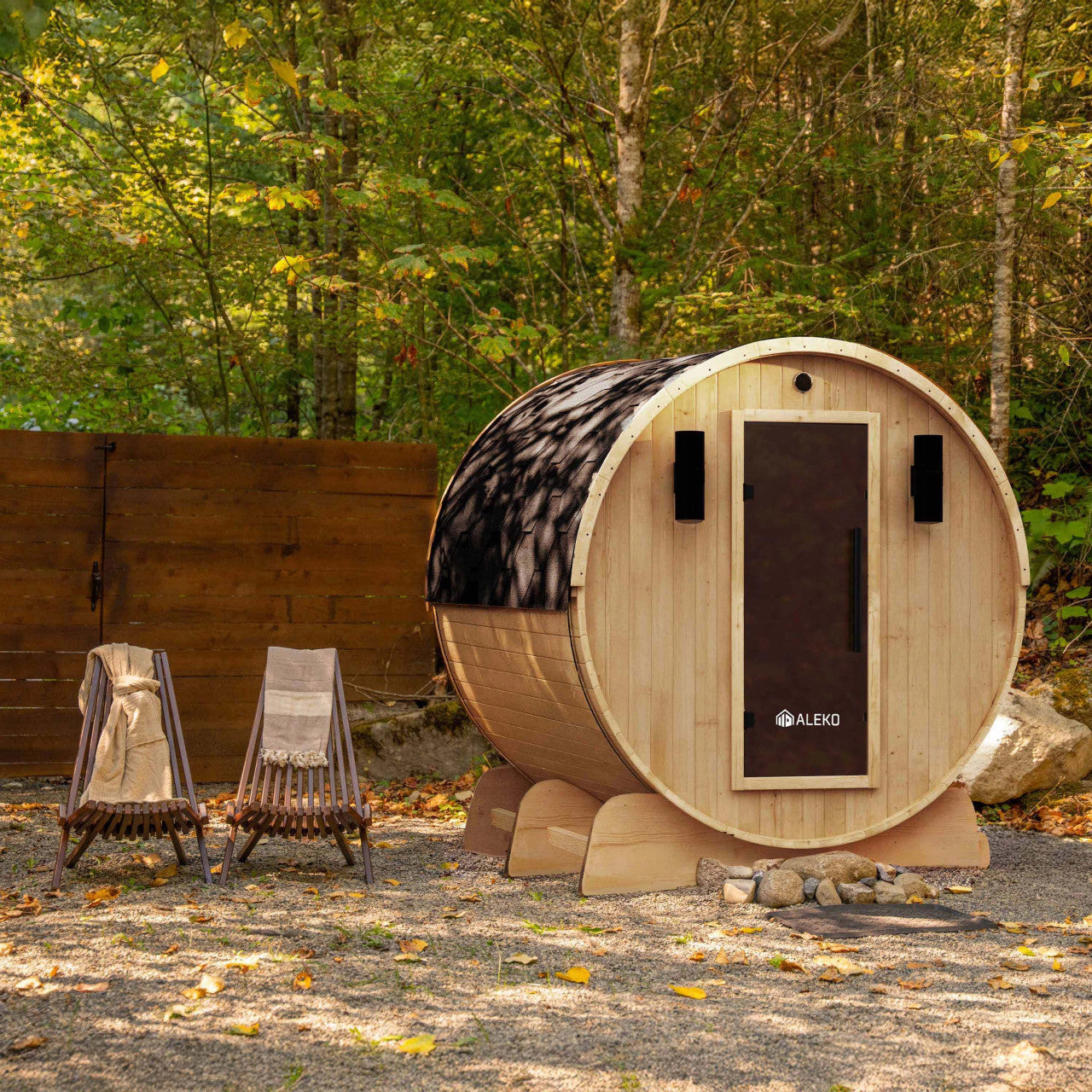 Liatris 6-8 Person Outdoor Red Cedar Traditional Barrel Wet/Dry Sauna with Panoramic Window