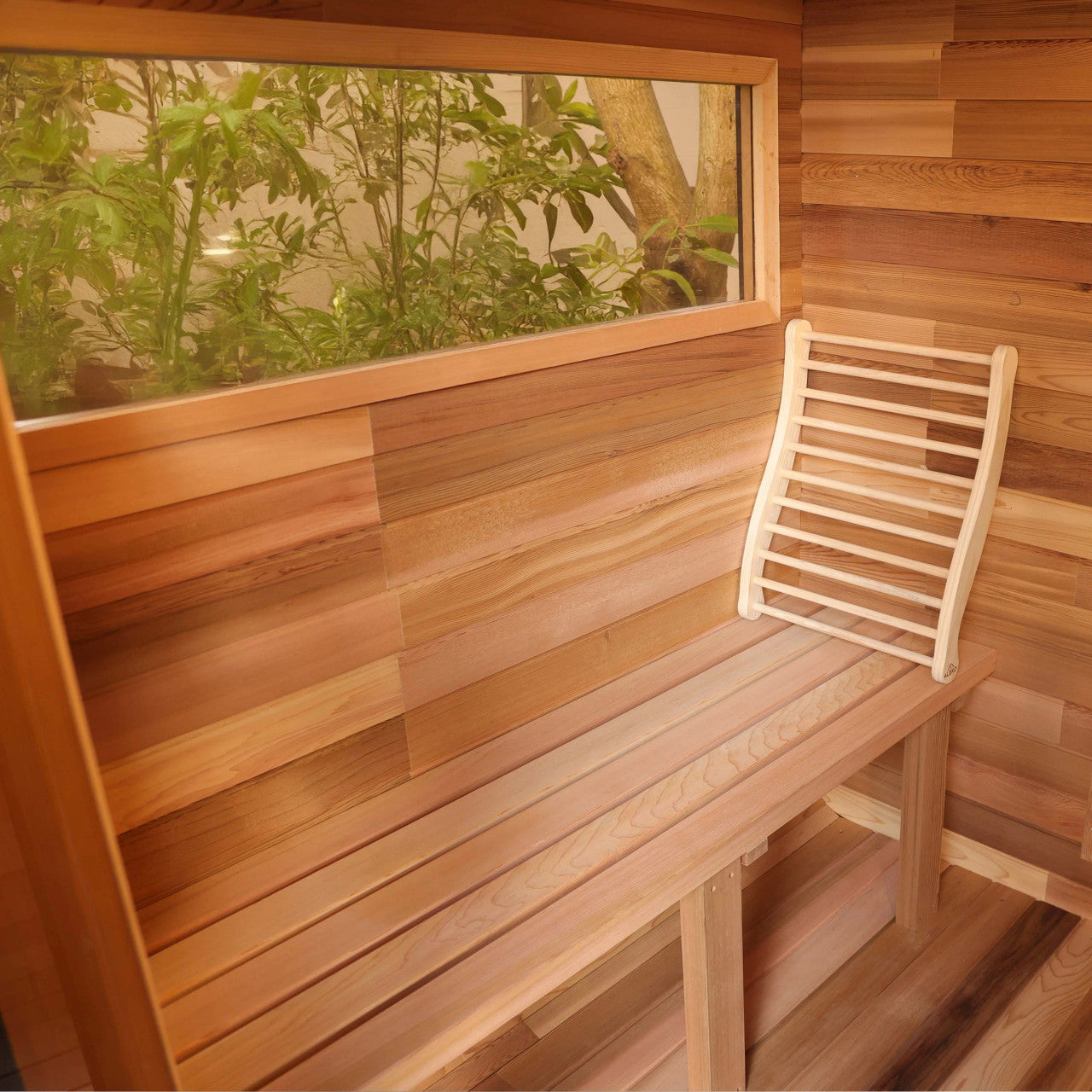 Bluet 6-Person Outdoor Red Cedar Traditional Wet/Dry Sauna with Black Accents